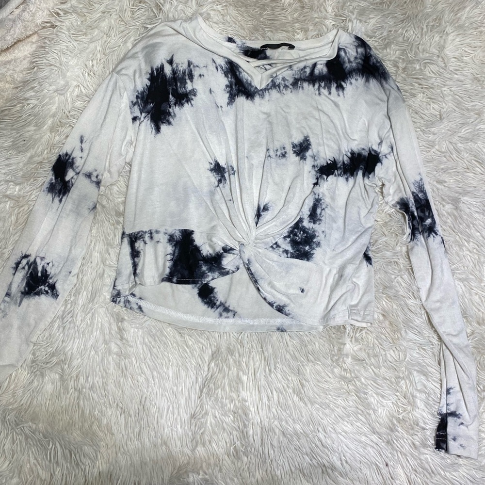 Shein long sleeve crop top